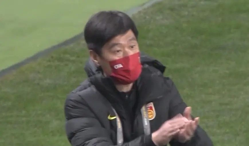 共同生活朋友的女朋友